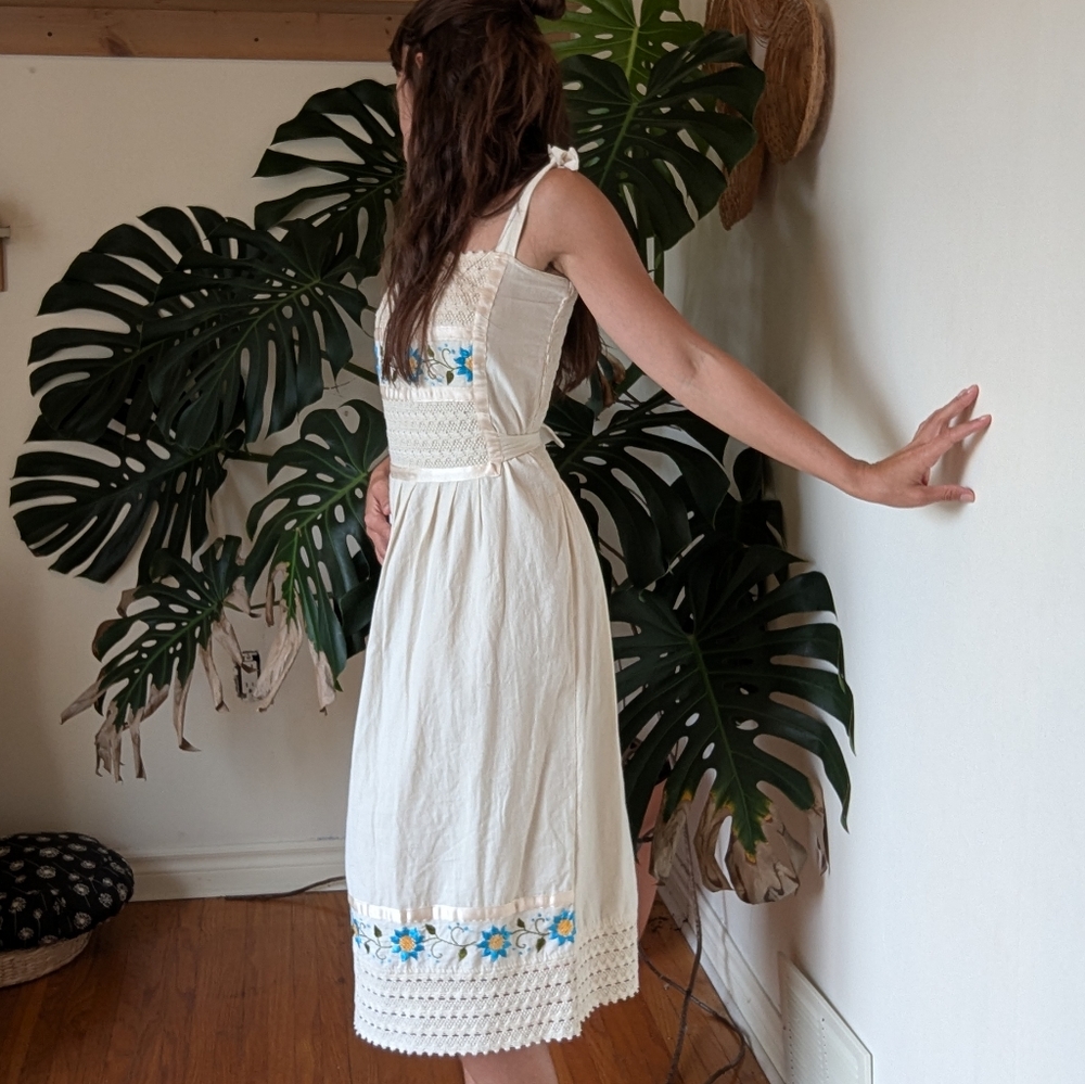 Elegant White Floral Embroidered Dress